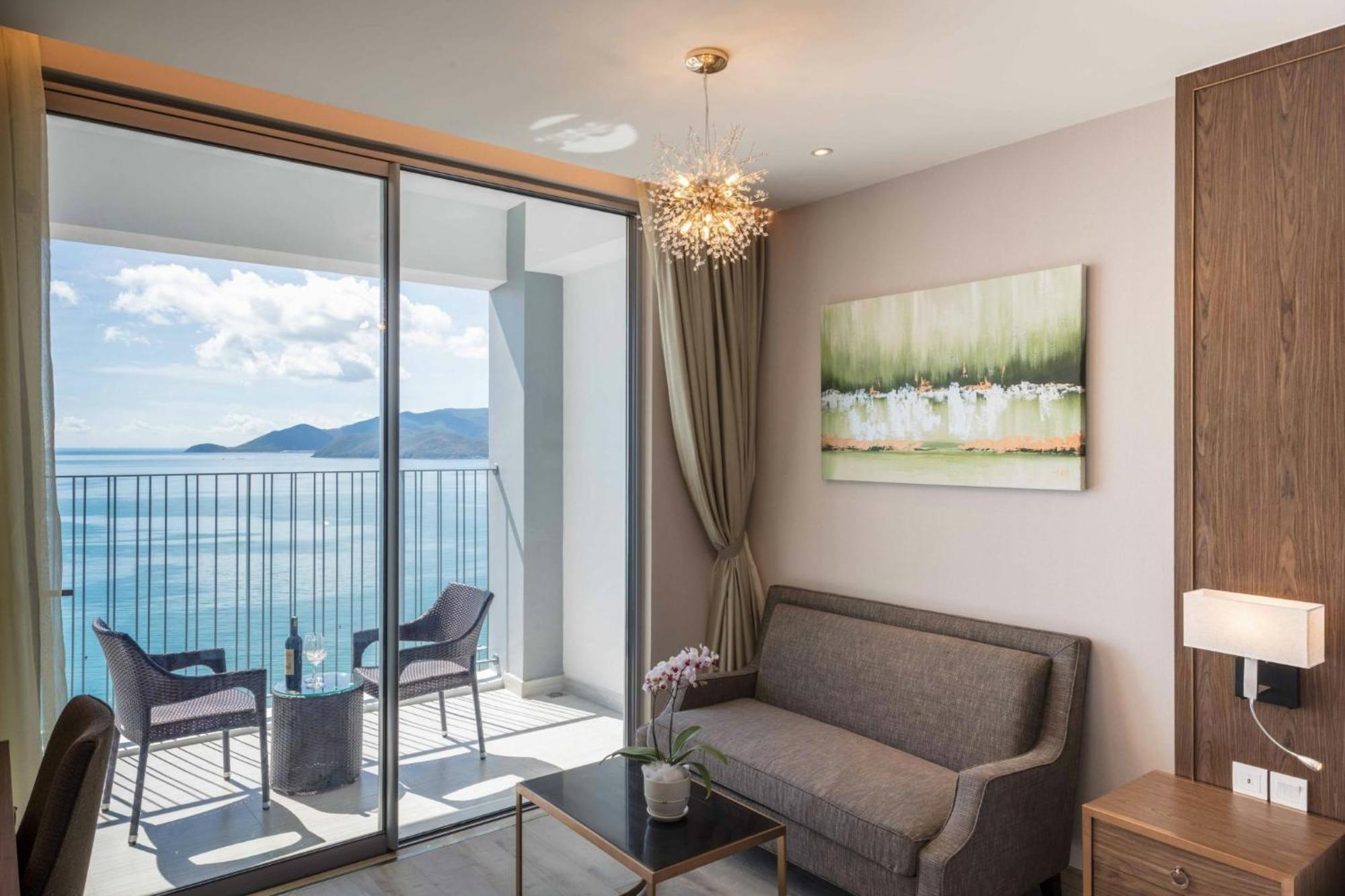 Oceanfront Panorama Residence На Транг Екстериор снимка